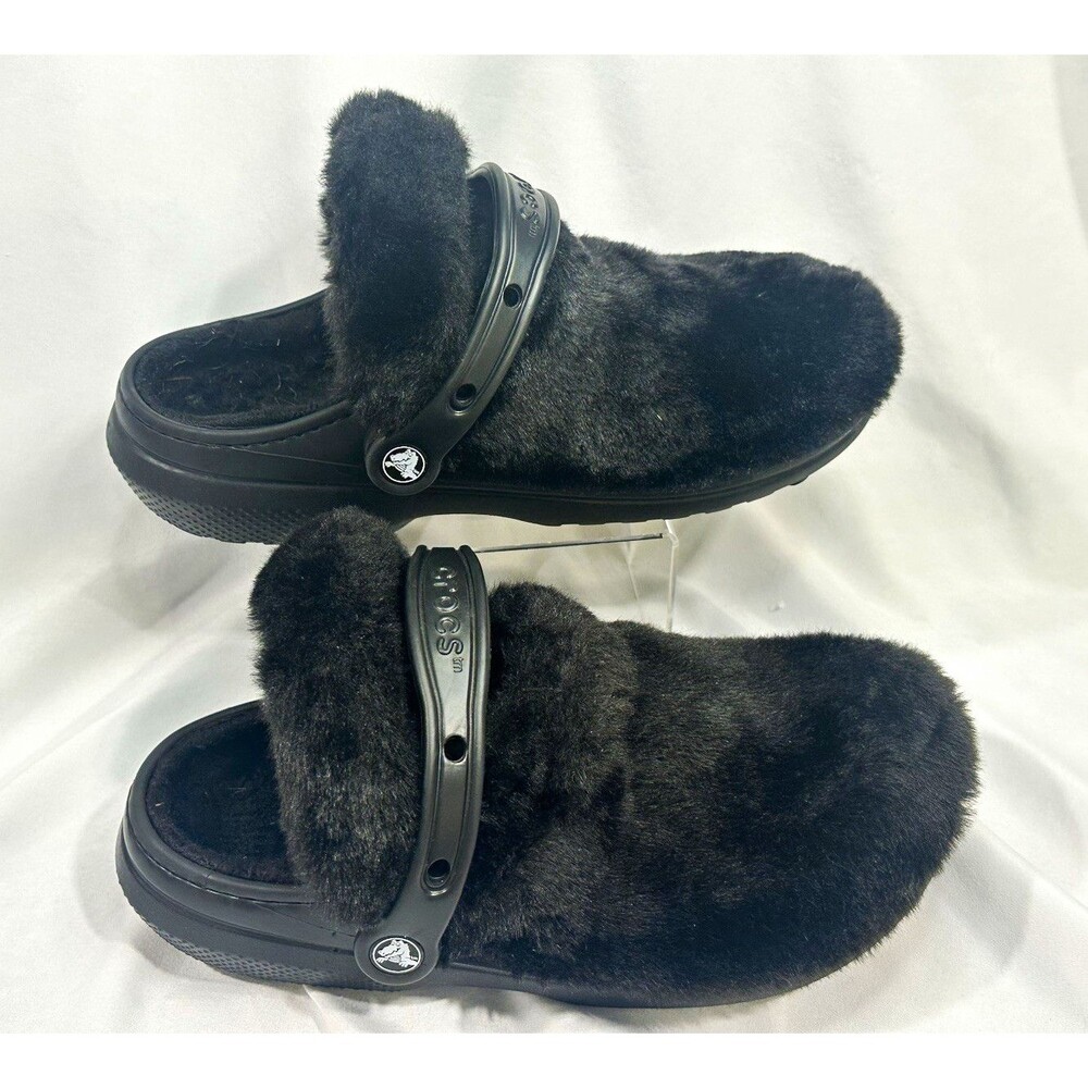 Crocs Classic Cozzzy Slipper Black Faux Fur Fuzzy Clogs Women’s Size 9